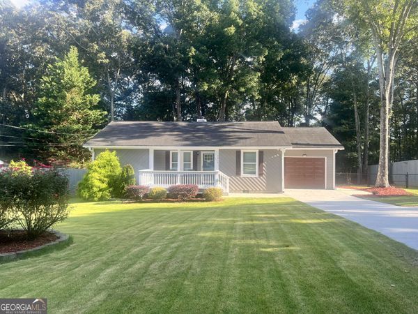 6015 Sumter Drive, Douglasville, GA 30135