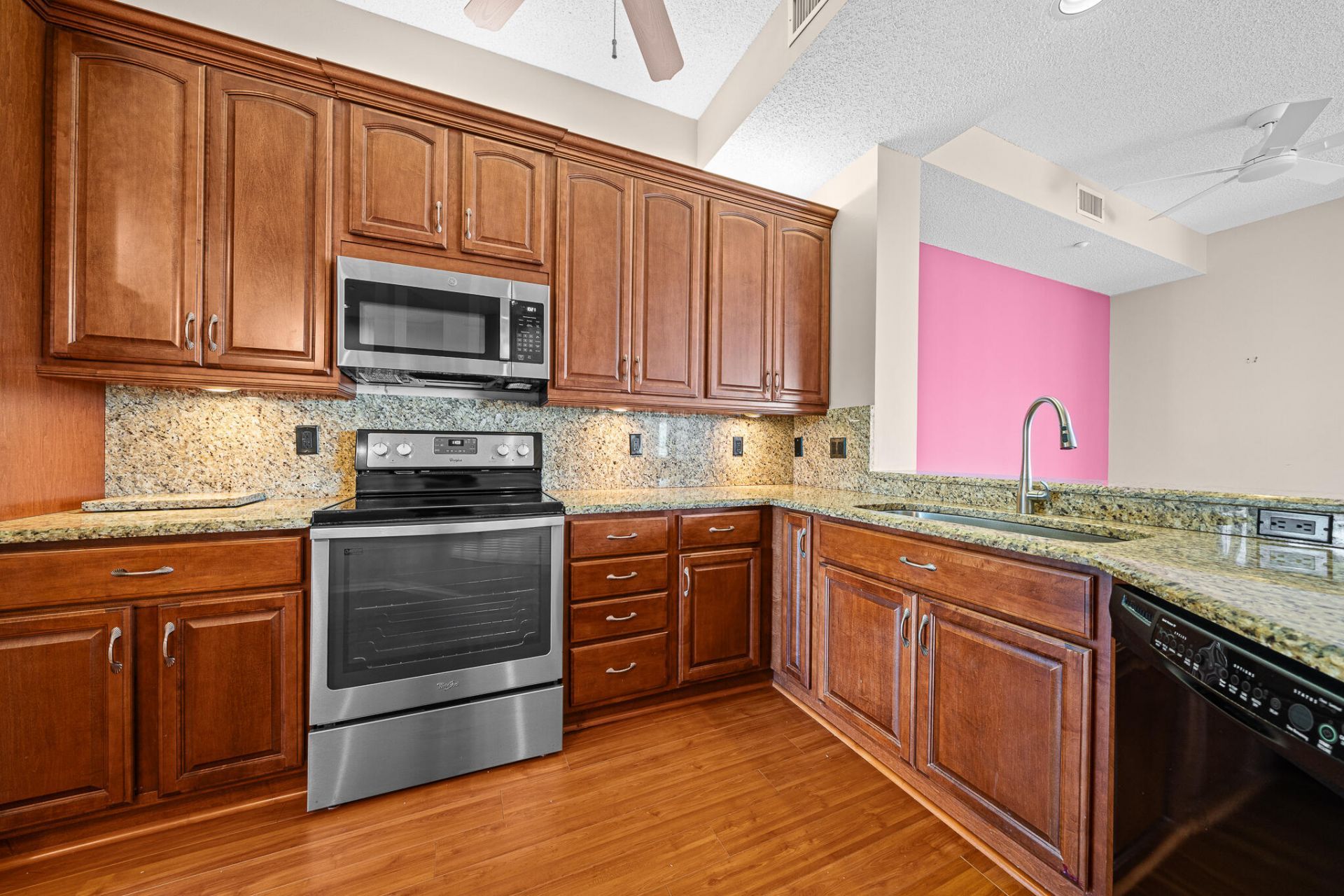 9539 Weldon Circle, Unit F408, Tamarac, FL 33321 Photo