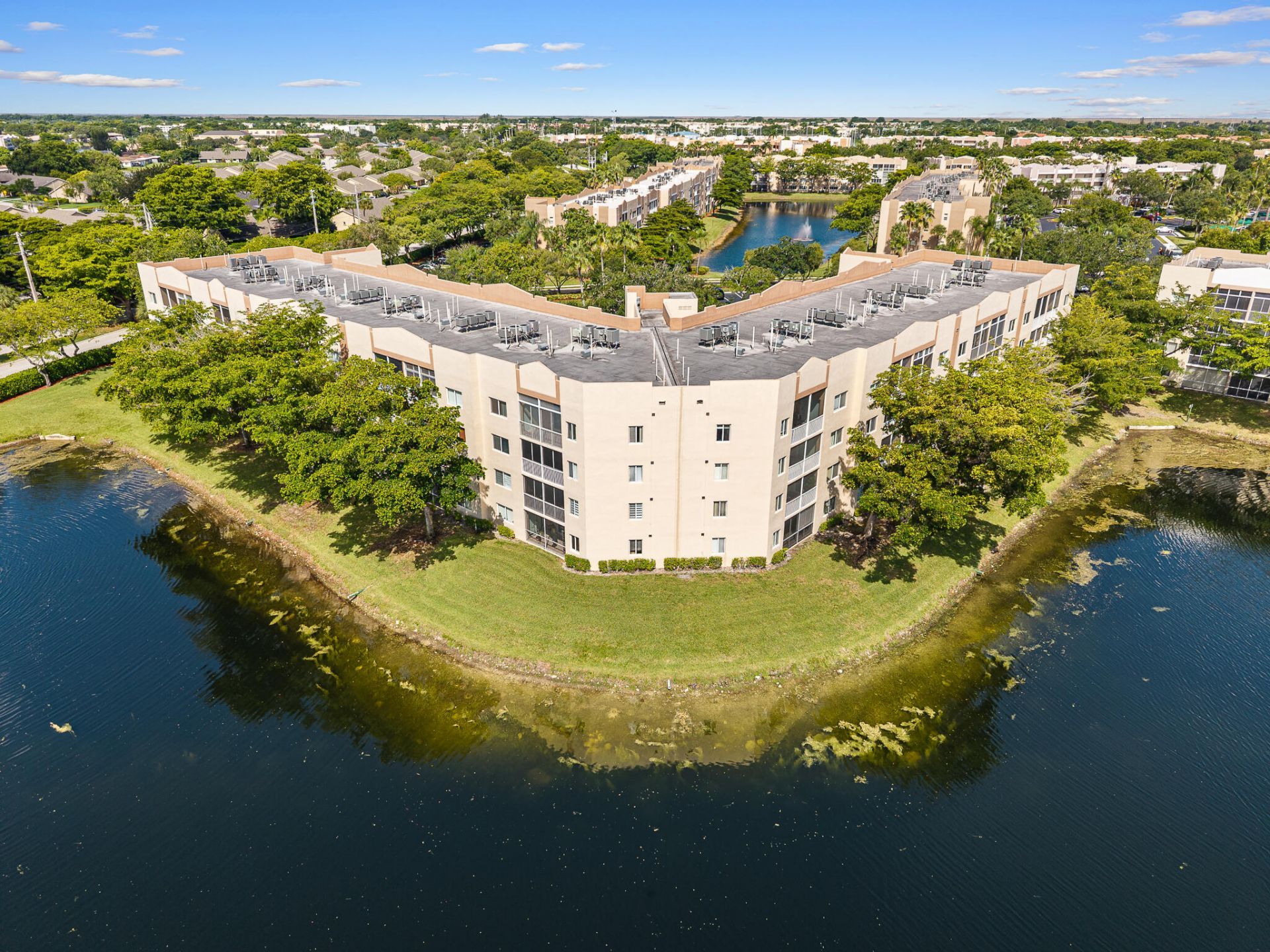 9539 Weldon Circle, Unit F408, Tamarac, FL 33321 Photo