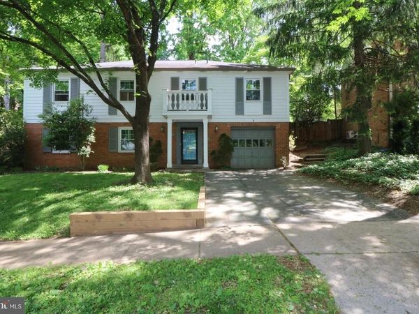 6703 RANNOCH ROAD, BETHESDA, MD 20817