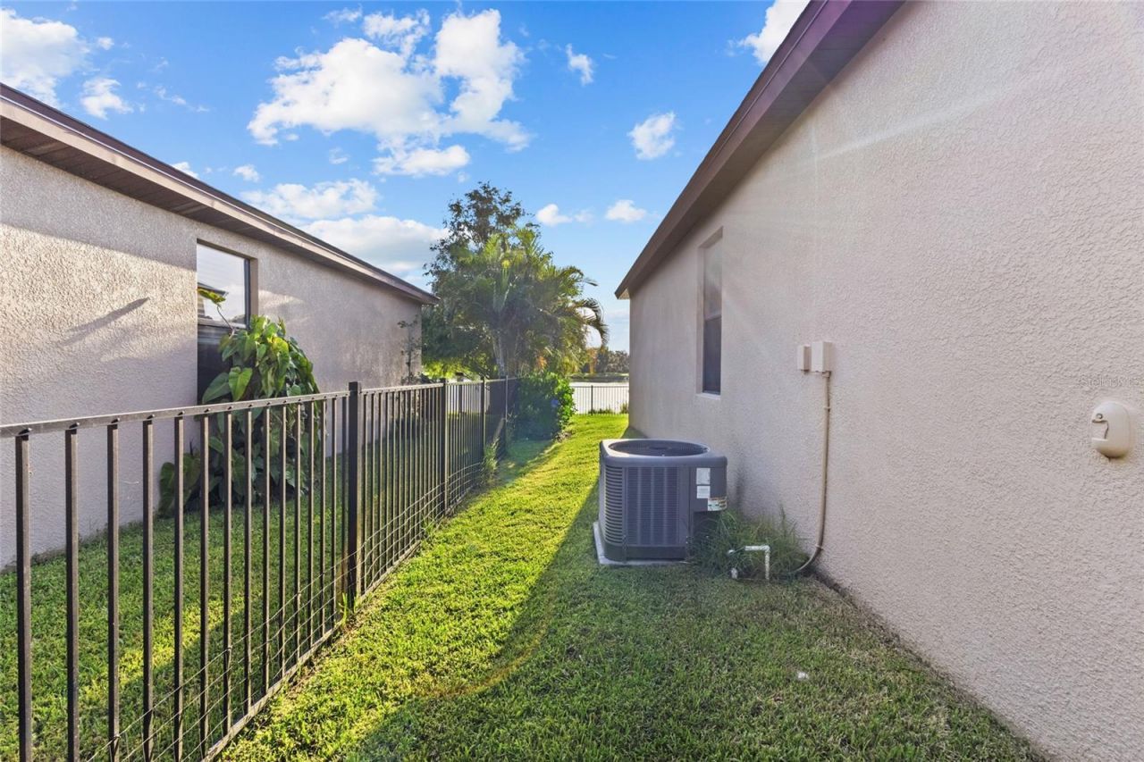 5409 105th Terrace E, Parrish, FL 34219 Photo