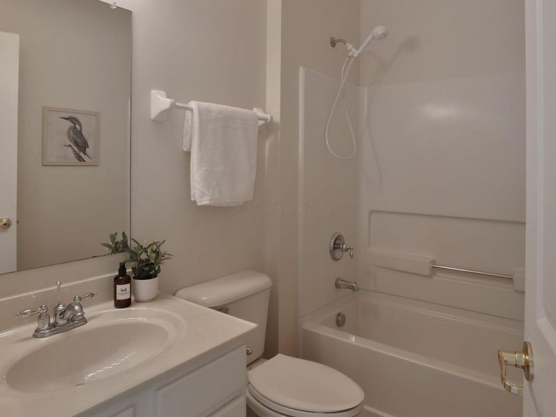 5037 Barkstone Drive, Grove City, OH 43123 Photo 28
