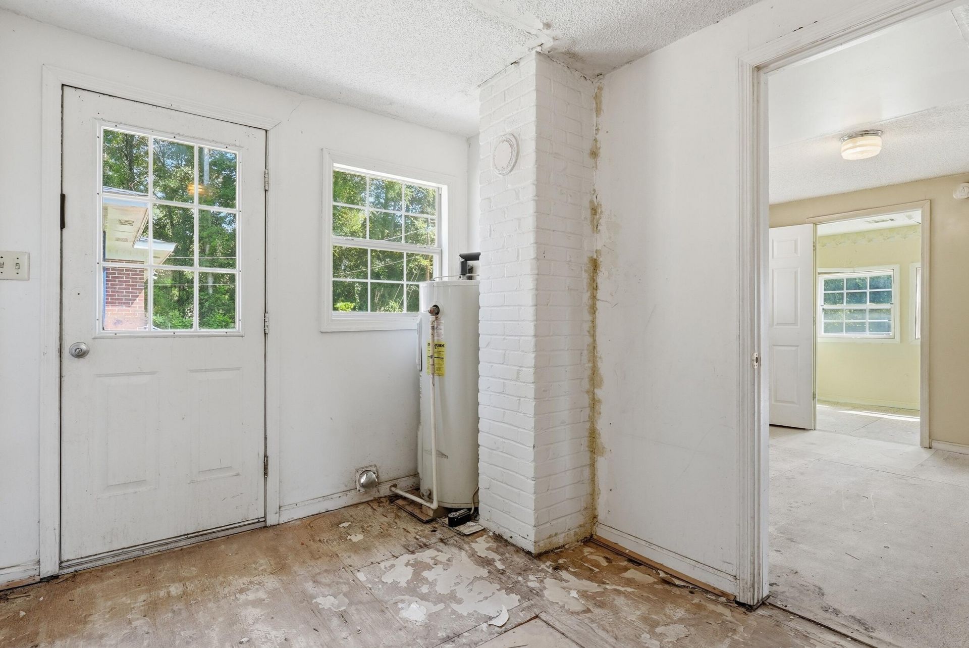 125 Lewis Street Photo 16