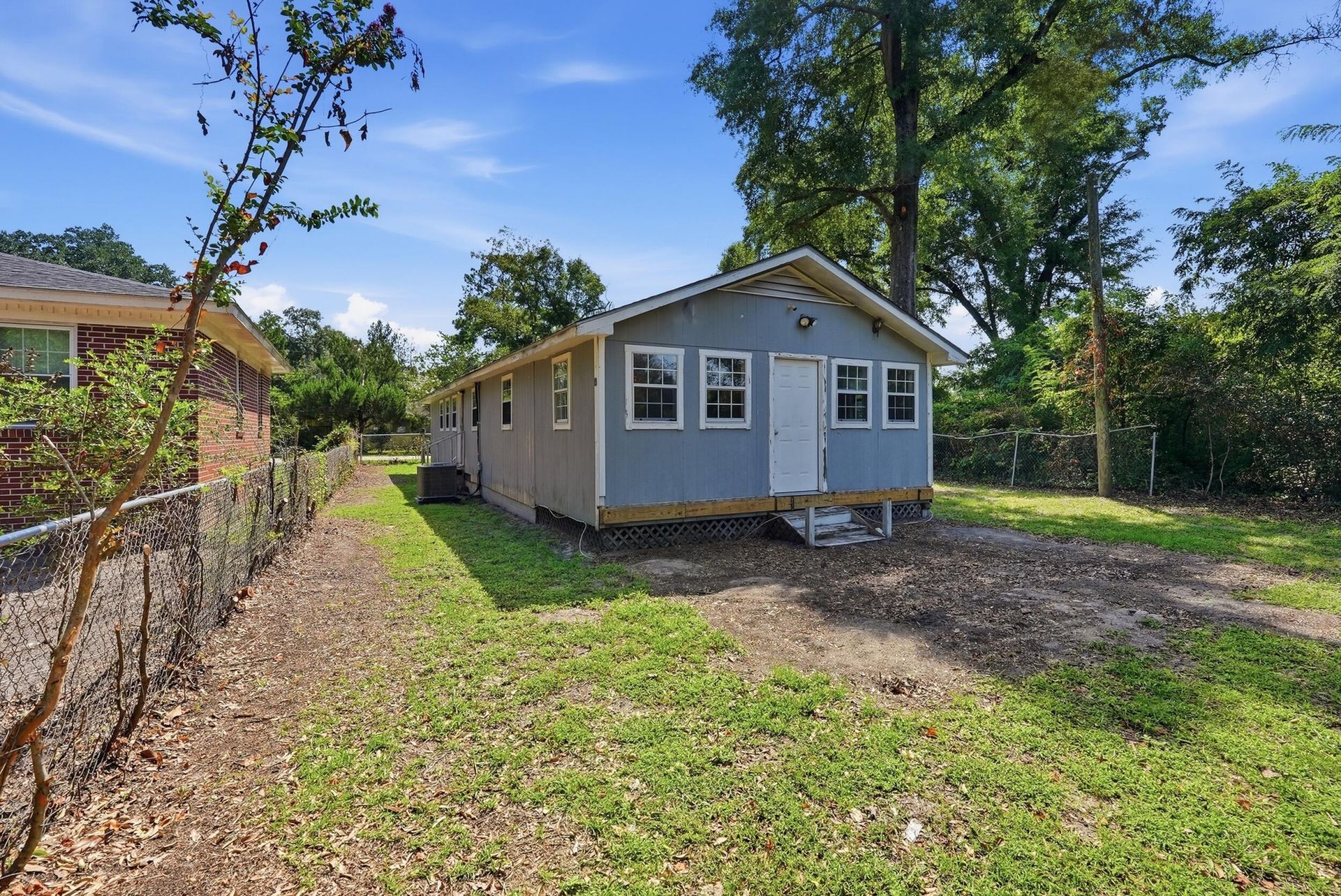 125 Lewis Street Photo 22