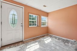 125 Lewis Street photo 4