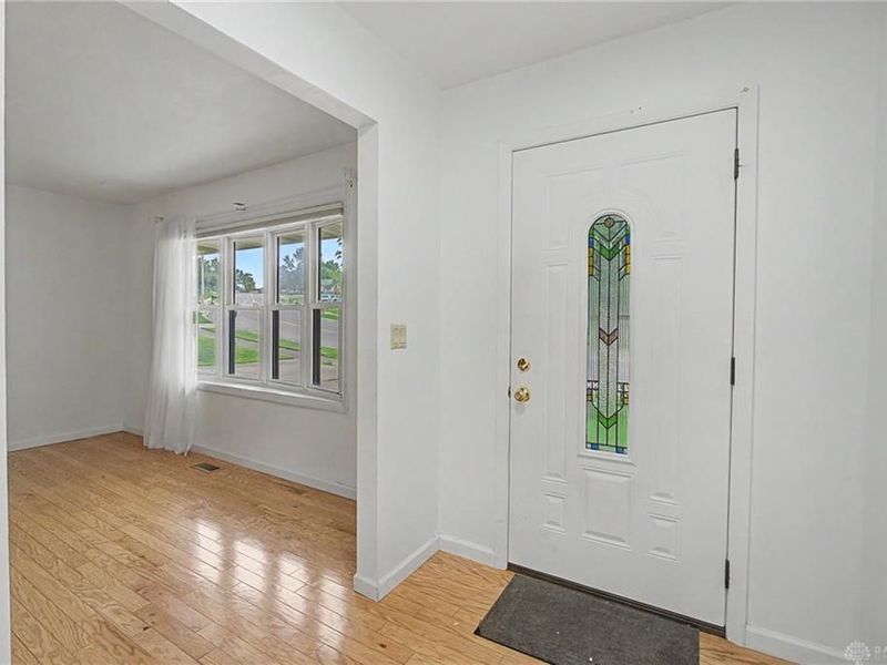 1317 S Elm Street, West Carrollton, OH 45449 Photo 10