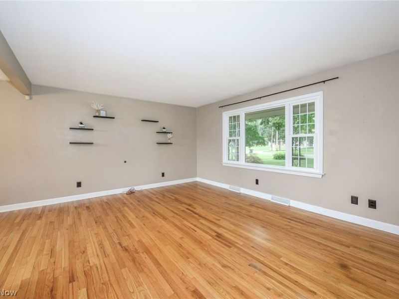 496 Howe Road, Kent, OH 44240 Photo 11