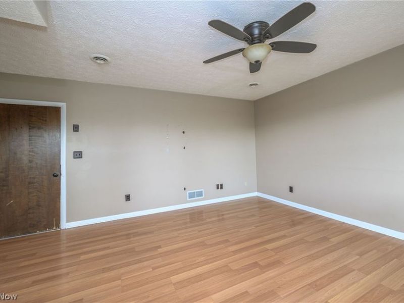 496 Howe Road, Kent, OH 44240 Photo 22