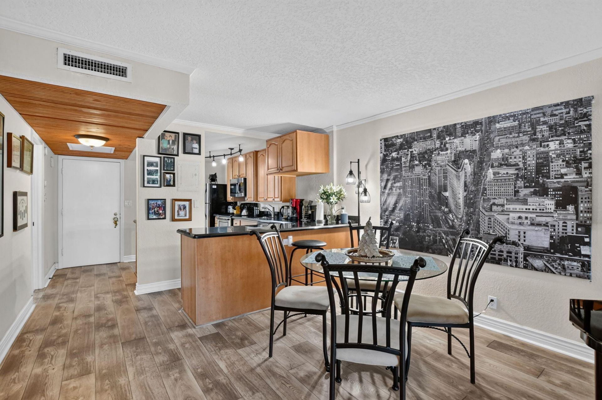 3 Royal Palm Way, Unit 102, Boca Raton, FL 33432 Photo