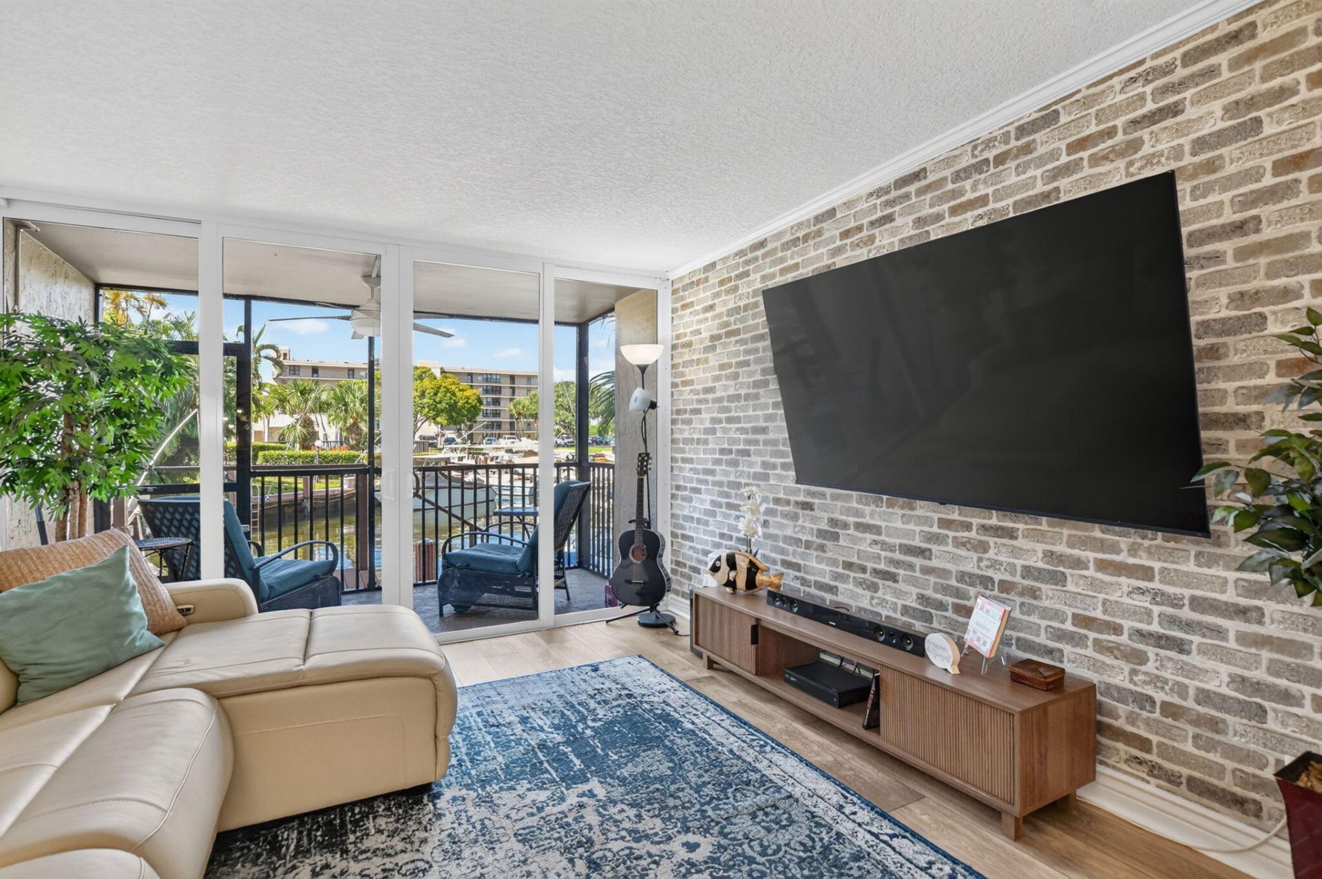 3 Royal Palm Way, Unit 102, Boca Raton, FL 33432 Photo