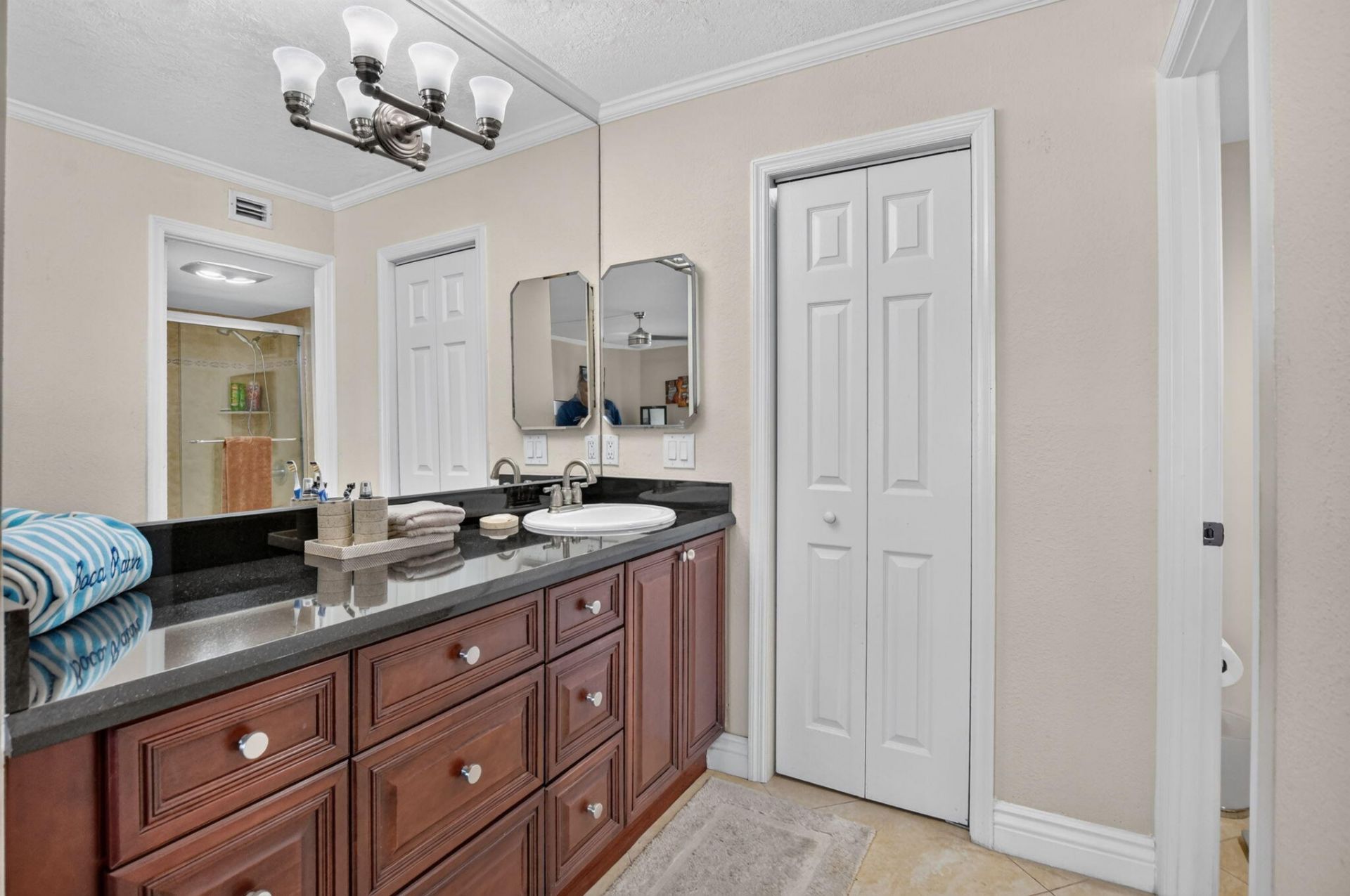 3 Royal Palm Way, Unit 102, Boca Raton, FL 33432 Photo