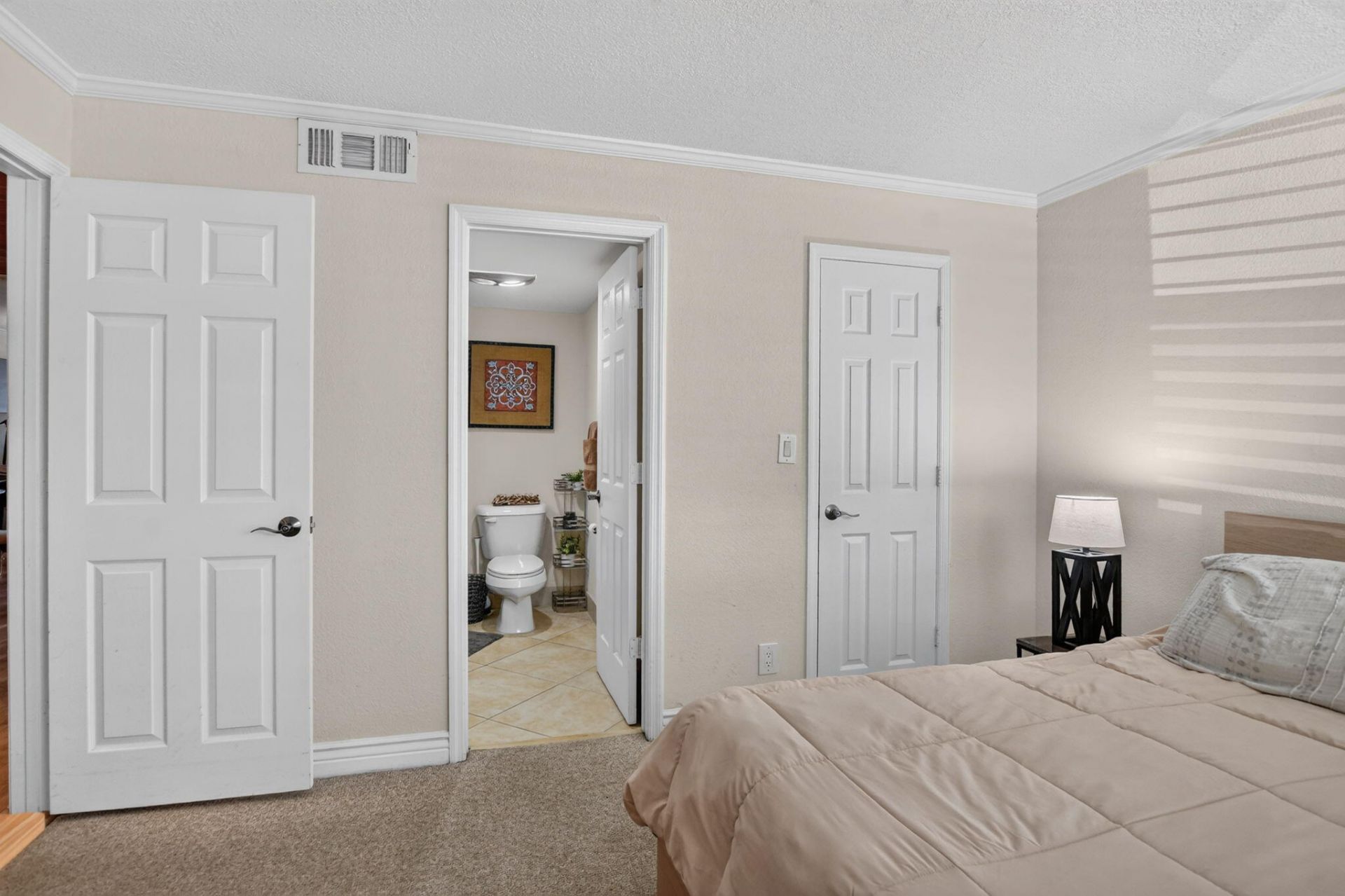 3 Royal Palm Way, Unit 102, Boca Raton, FL 33432 Photo
