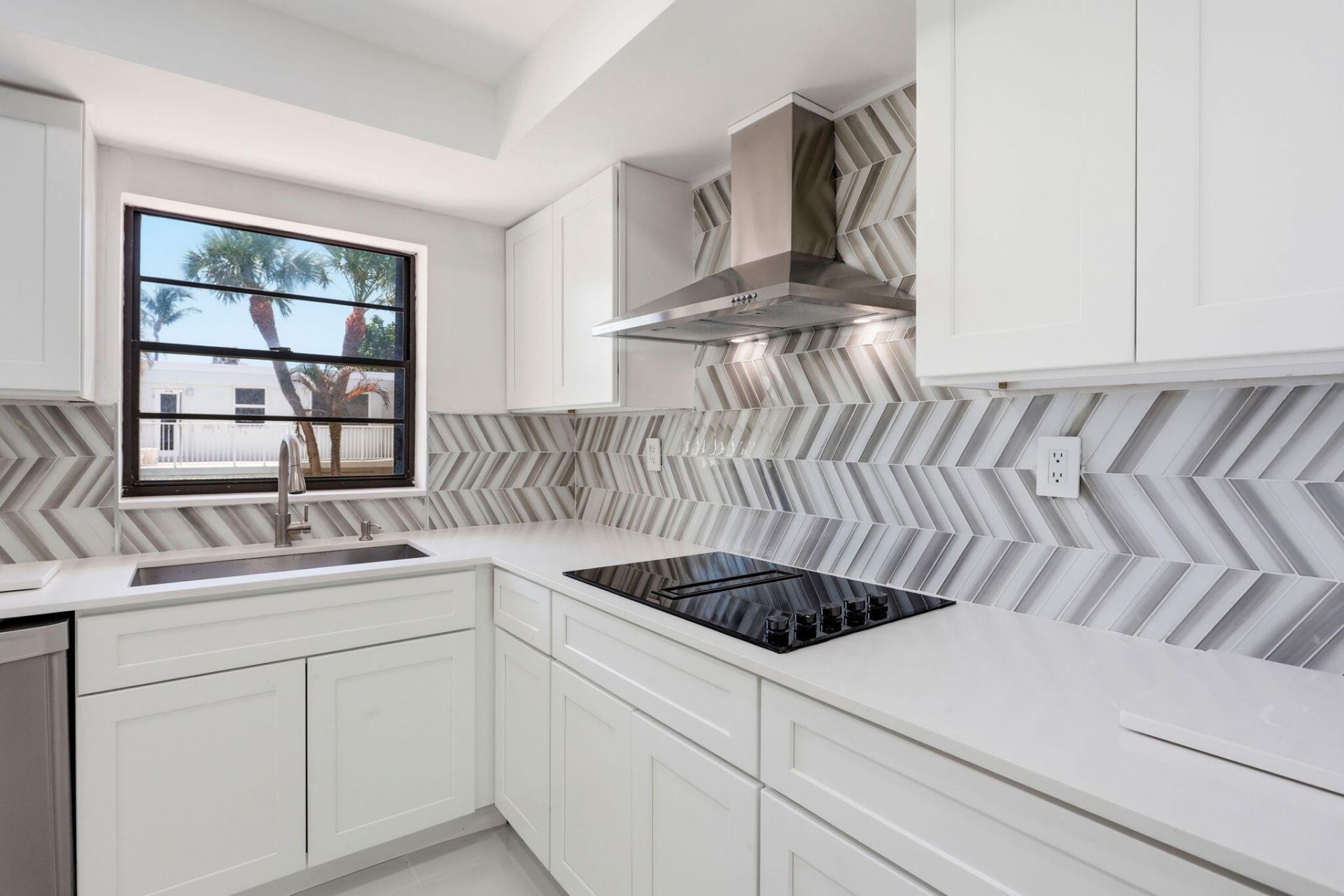 1222 Hillsboro Mile, Unit 15, Hillsboro Beach, FL 33062 Photo