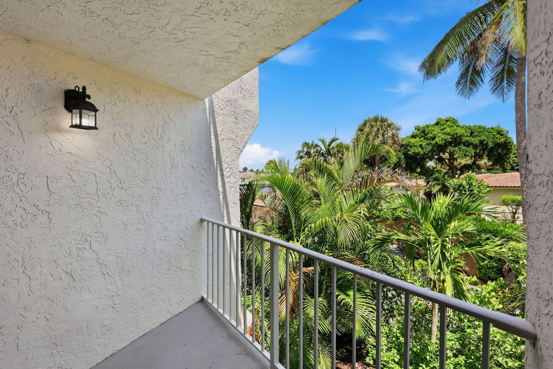 1222 Hillsboro Mile, Unit 15, Hillsboro Beach, FL 33062 Photo