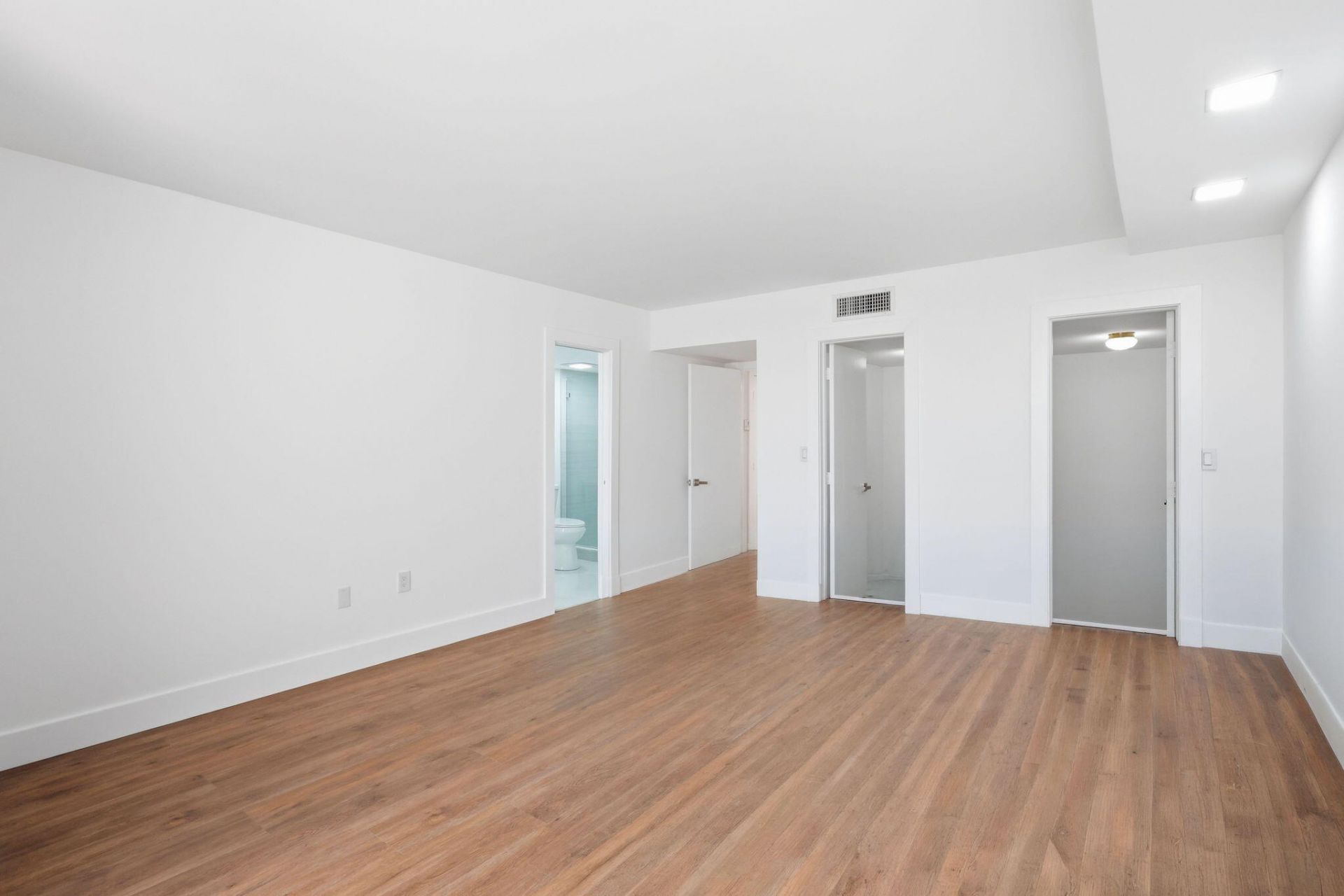 1222 Hillsboro Mile, Unit 15, Hillsboro Beach, FL 33062 Photo