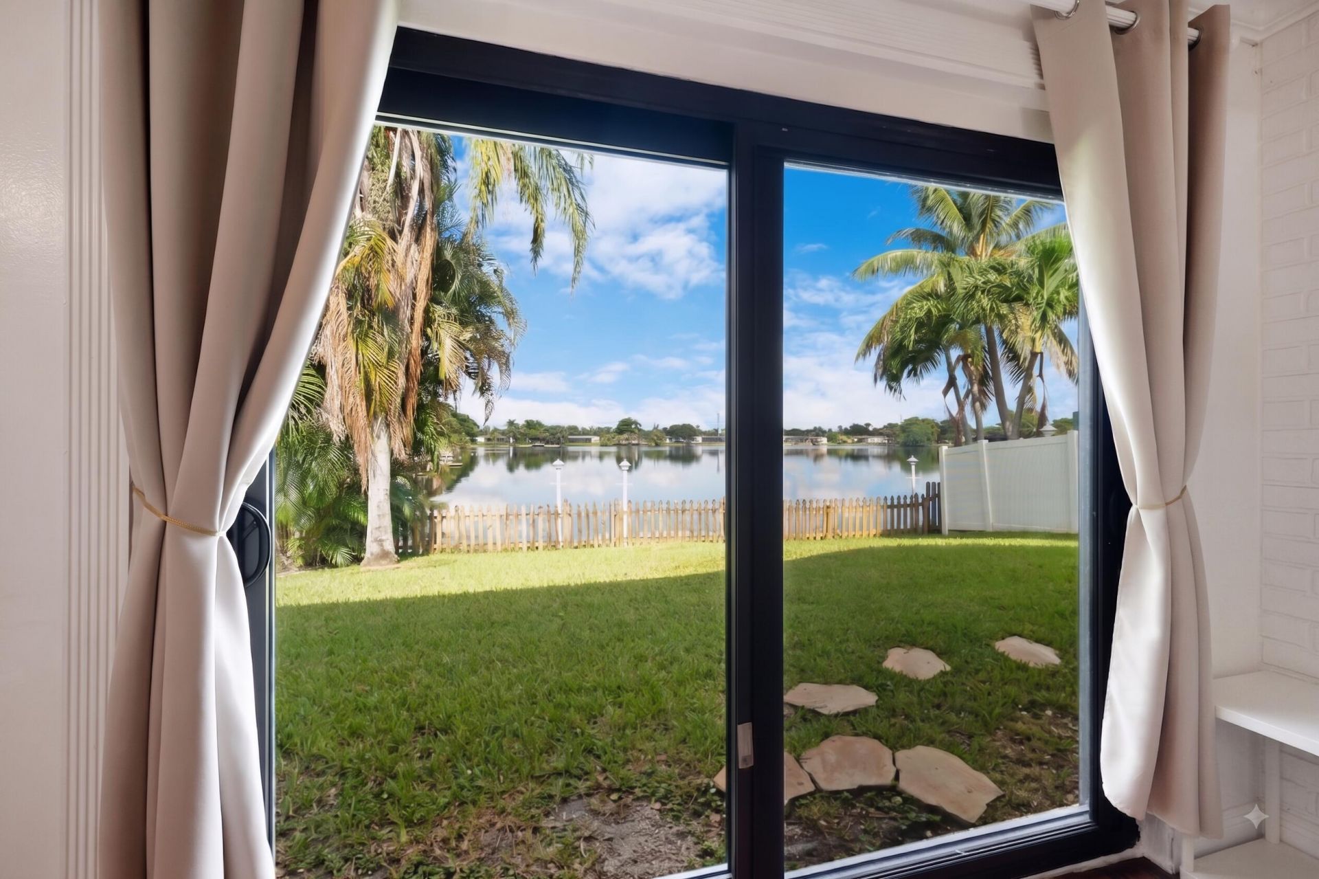 510 NW 93rd Terrace, Pembroke Pines, FL 33024 Photo
