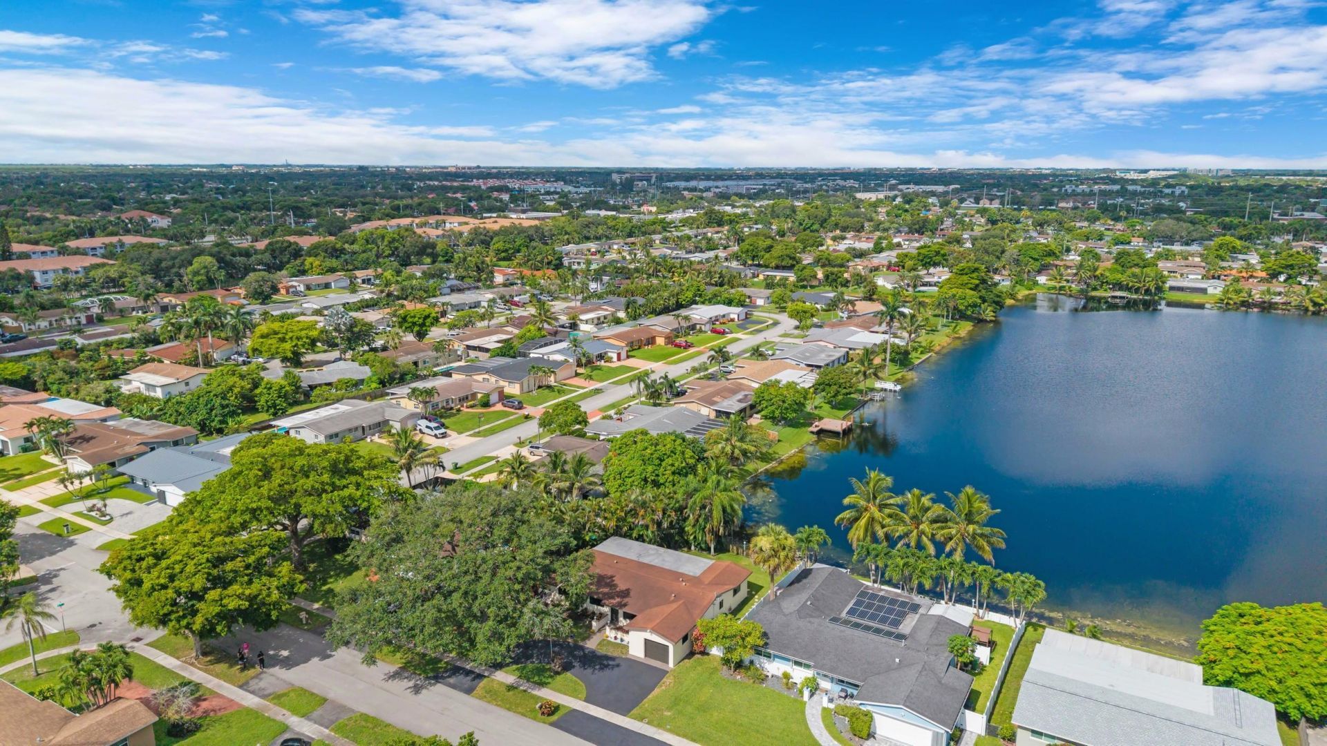 510 NW 93rd Terrace, Pembroke Pines, FL 33024 Photo