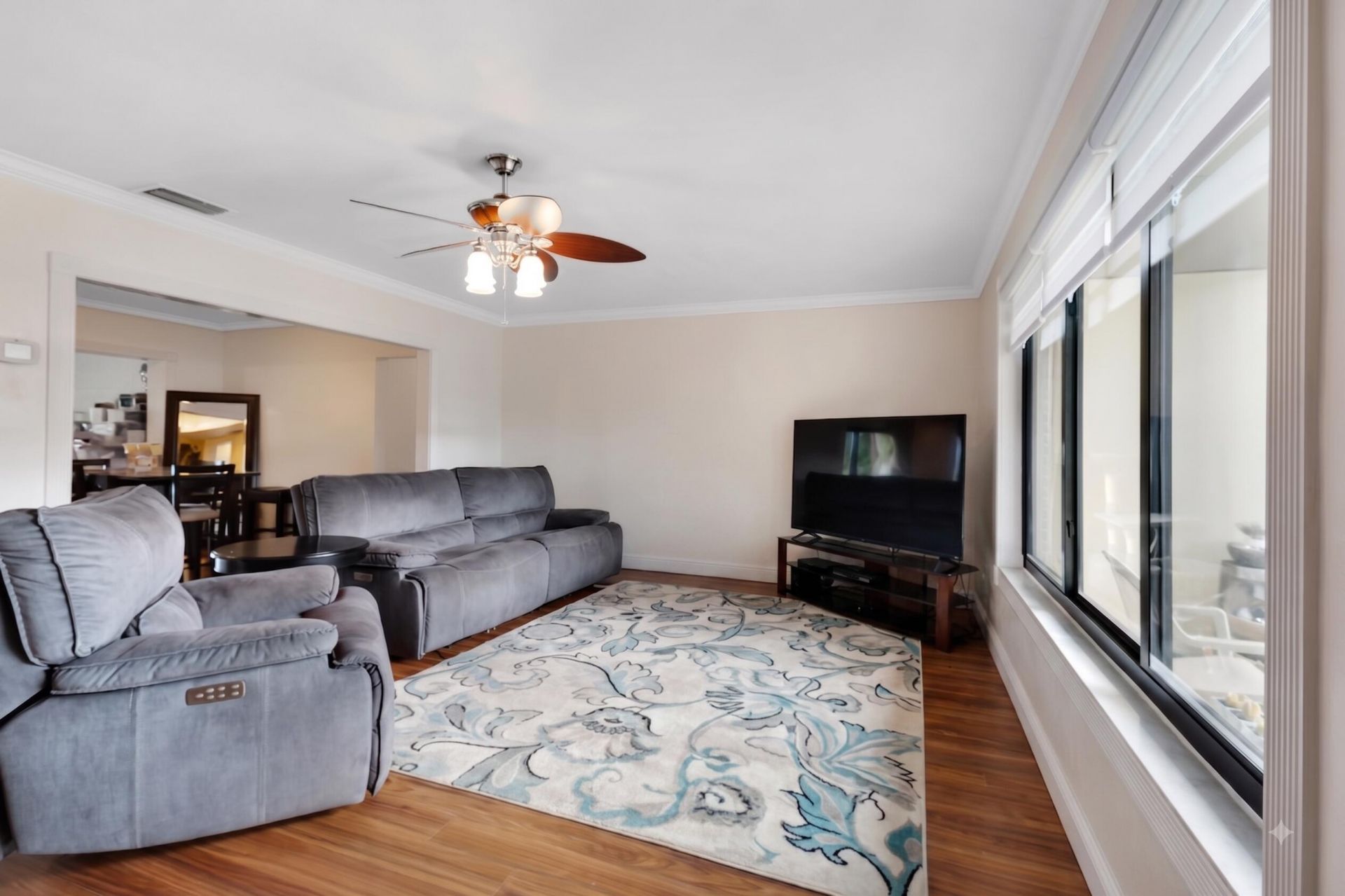 510 NW 93rd Terrace, Pembroke Pines, FL 33024 Photo