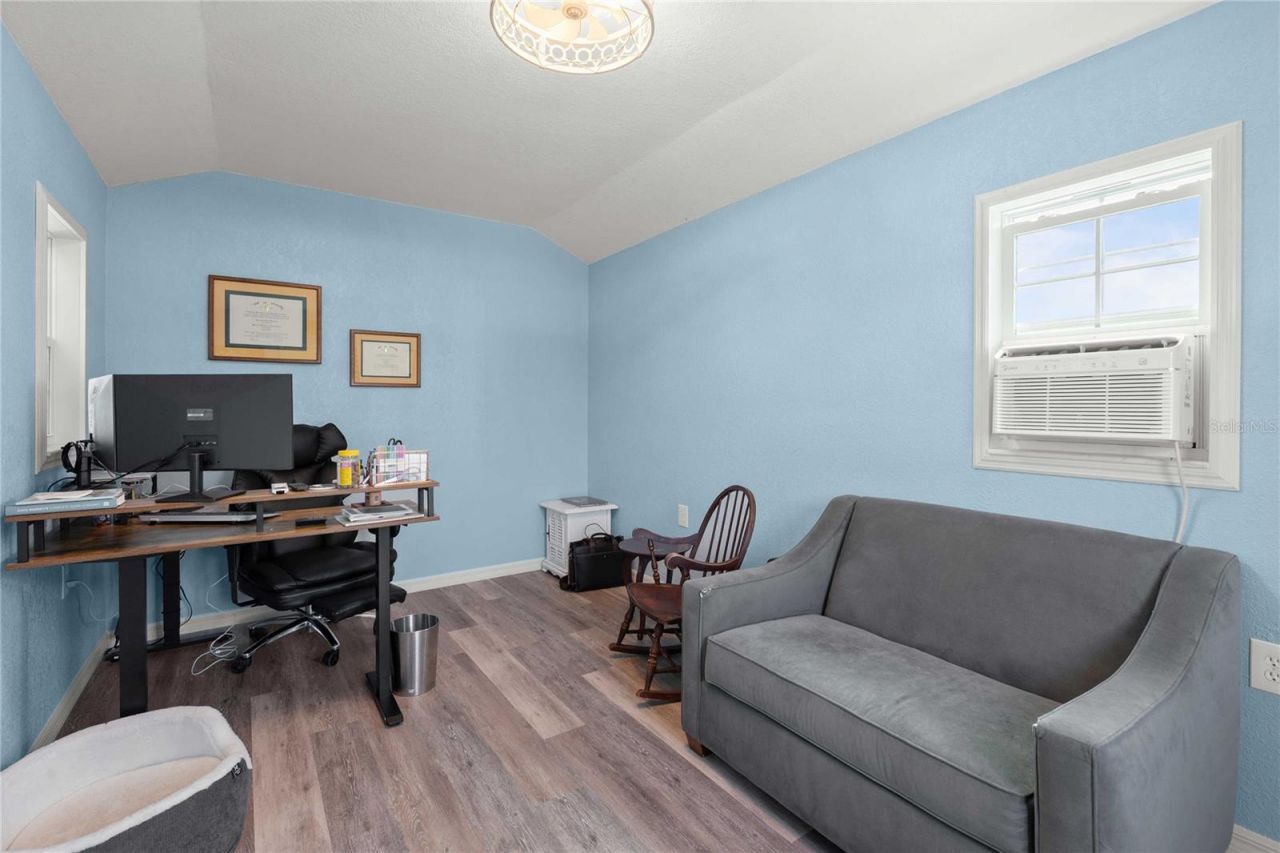 1056 Cr 463 , Lake Panasoffkee, FL 33538 Photo