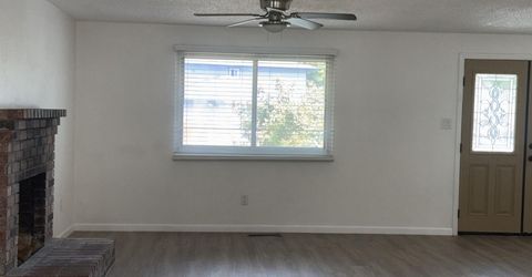 580 E Huffaker Lane, Reno, NV 89511 Photo