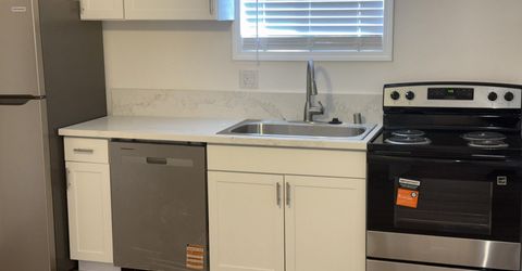 580 E Huffaker Lane, Reno, NV 89511 Photo