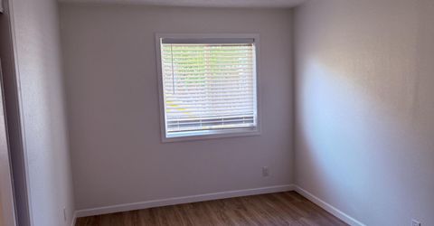 580 E Huffaker Lane, Reno, NV 89511 Photo