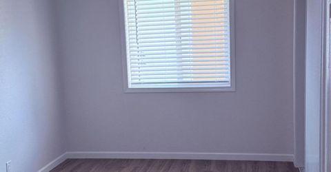 580 E Huffaker Lane, Reno, NV 89511 Photo