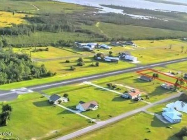 13222 Airway Street, Panama City, FL 32404