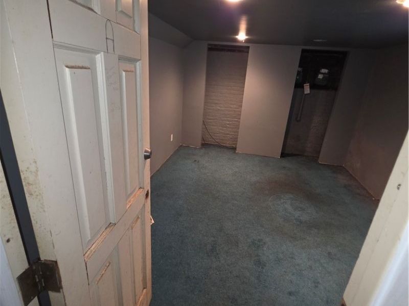 6811 Worley Avenue, Cleveland, OH 44105 Photo 30