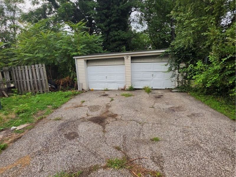 6811 Worley Avenue, Cleveland, OH 44105 Photo 6