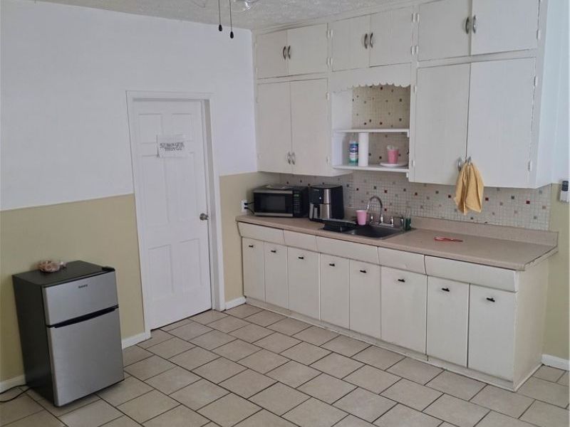 6811 Worley Avenue, Cleveland, OH 44105 Photo 8