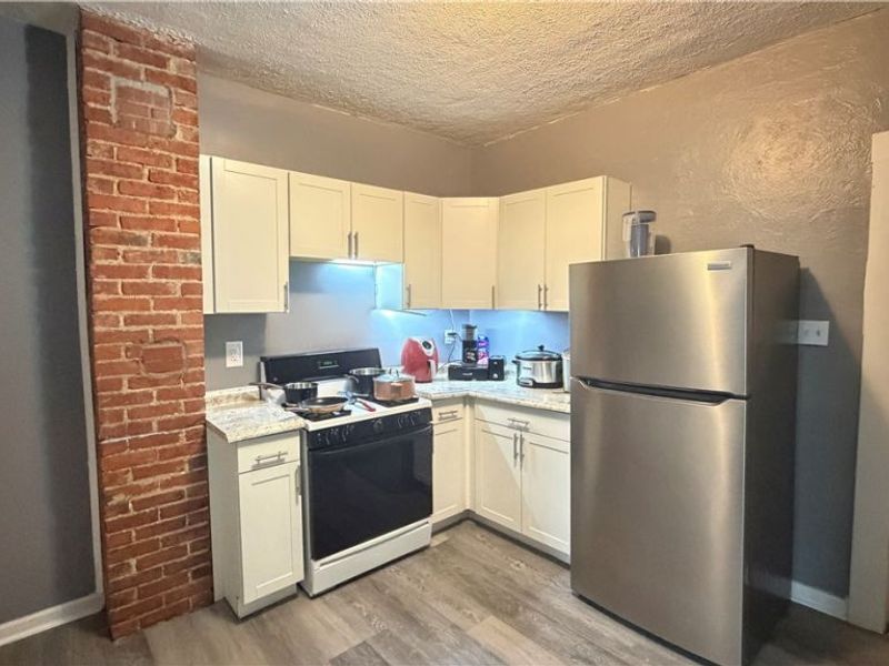 2193 W 104th Street, Cleveland, OH 44102 Photo 7