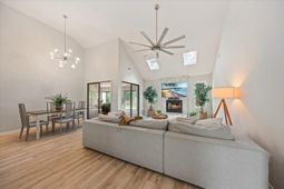 839 Ramblewood Circle photo 4