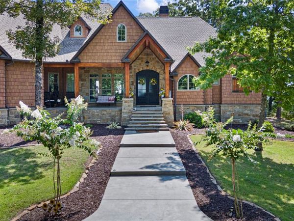 3419 Bailey Loop Road, Russellville, AR 72802