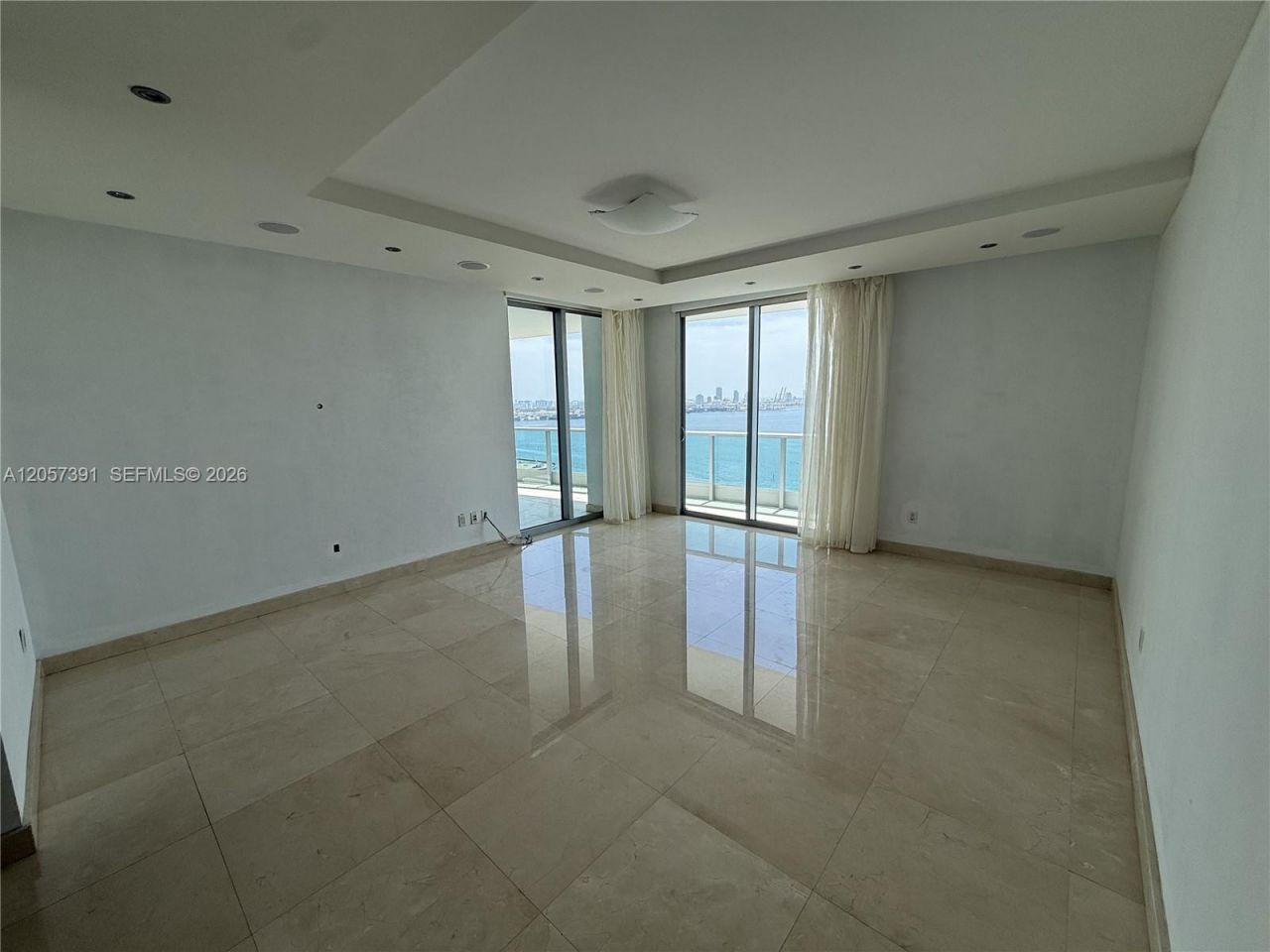 1331 Brickell Bay Dr , Unit 2801, Miami, FL 33131 Photo