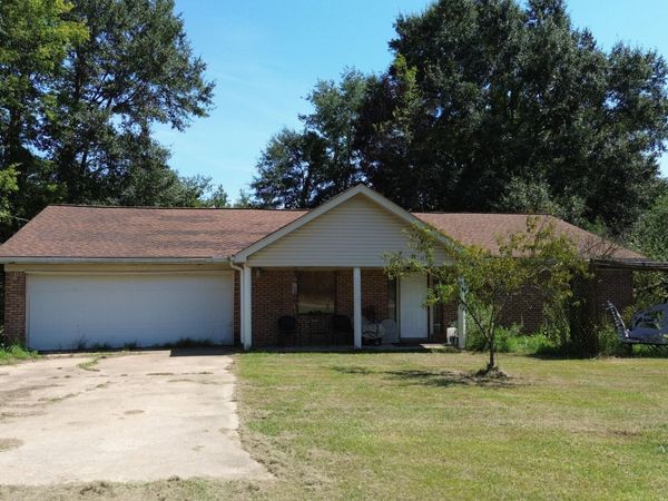 25 County Road 64, Dennis, MS 38838