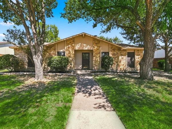 411 Clear Creek Lane, Coppell, TX 75019