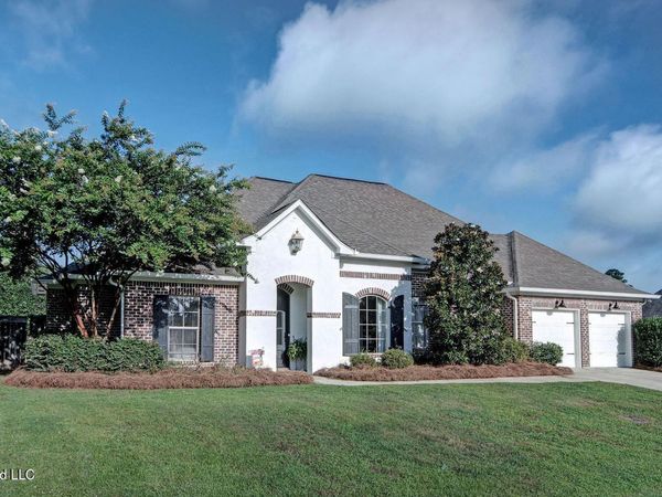223 Bellamy Court, Flowood, MS 39232