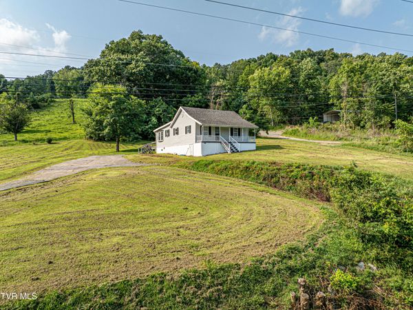 9025 Nininger Road, Bristol, VA 24202