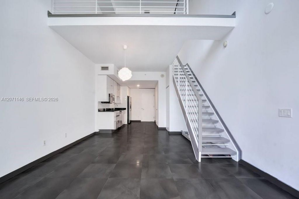 60 SW 13th St , Unit 1402, Miami, FL 33130 Photo