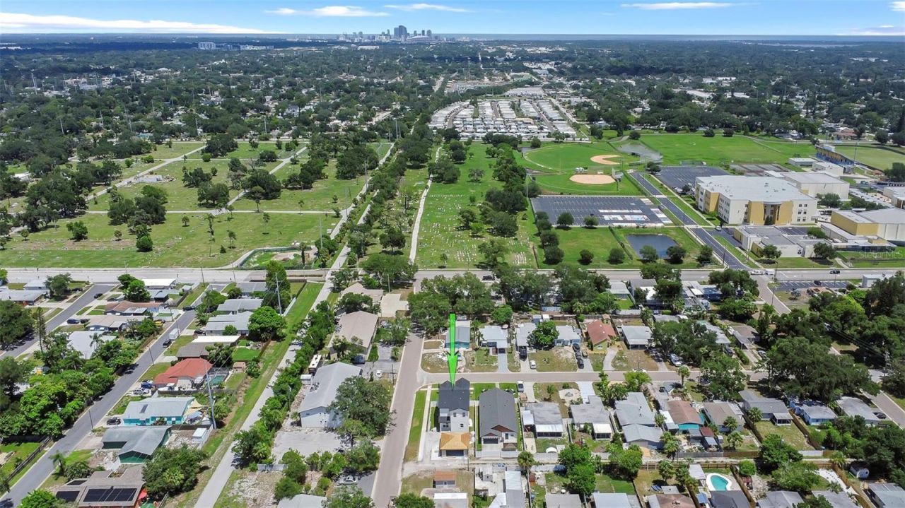 617 Folsom Street S, Saint Petersburg, FL 33707 Photo