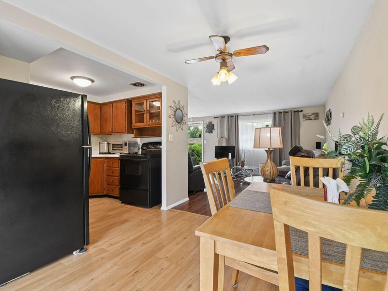 7054 Shaulis Drive, Reynoldsburg, OH 43068 Photo 8