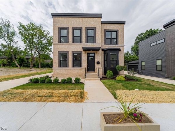 1866 Woodlawn Avenue, East Cleveland, OH 44106