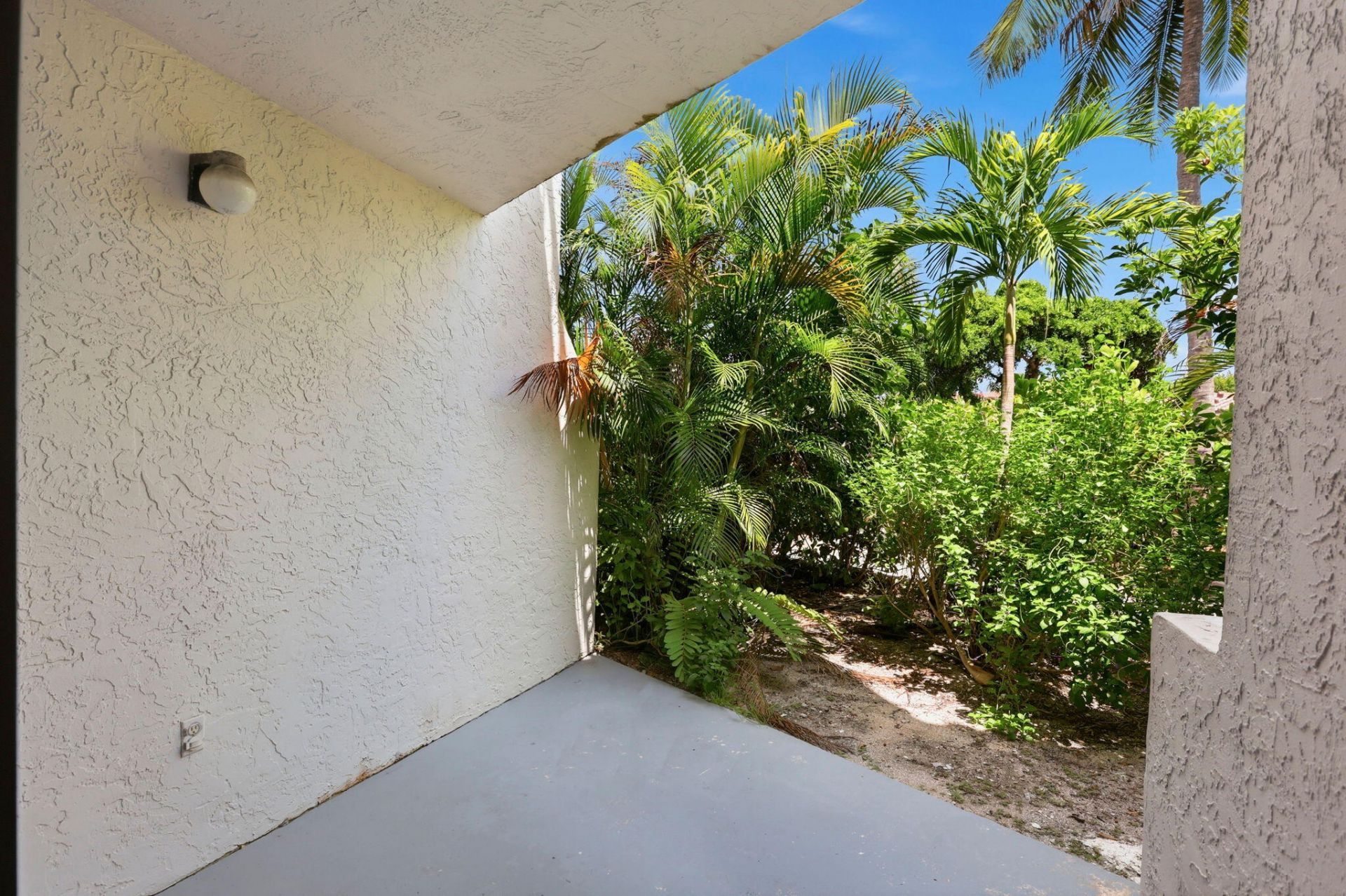 1222 Hillsboro Mile, Unit 15, Hillsboro Beach, FL 33062 Photo