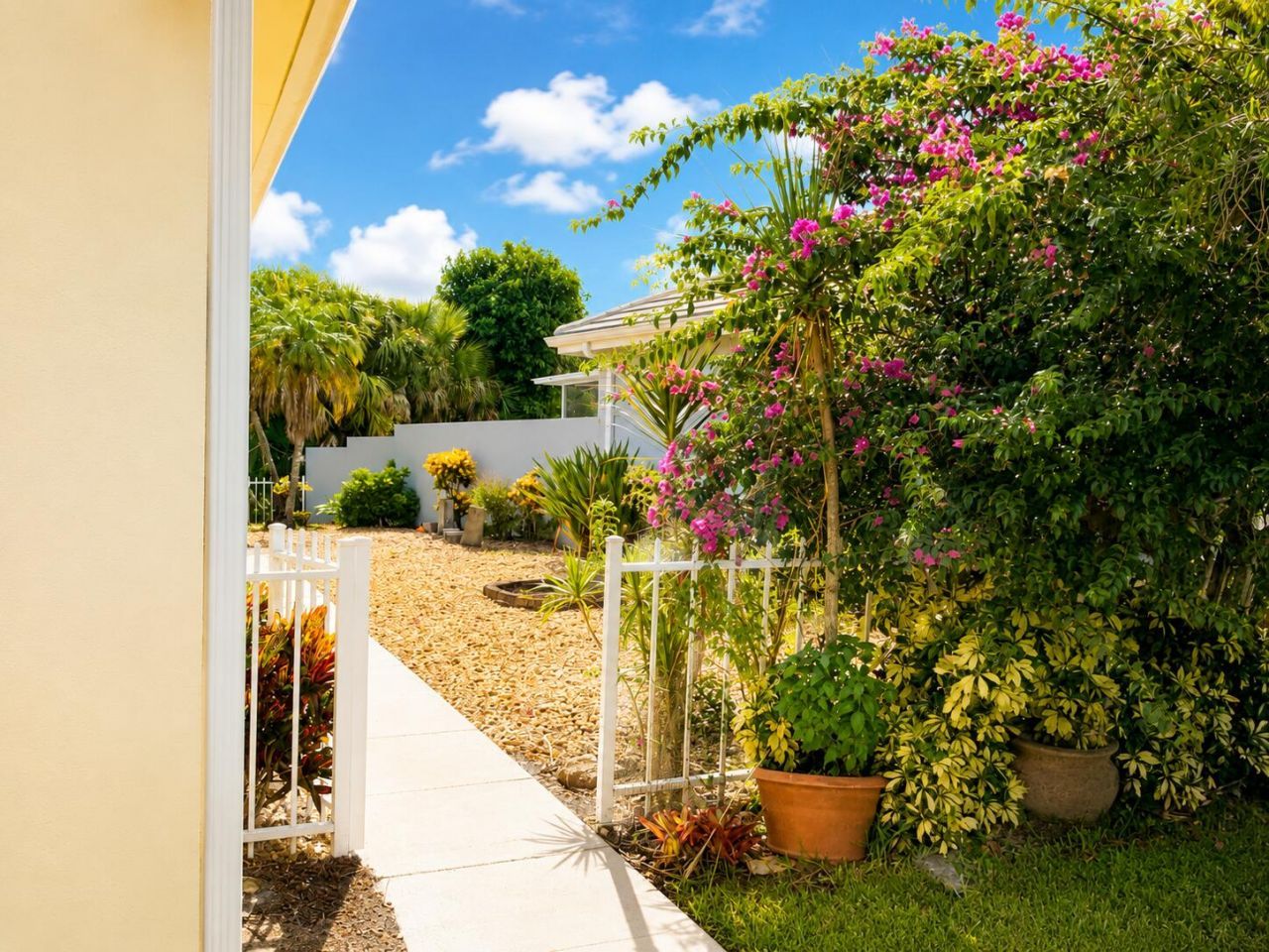 7564 SE Bay Cedar Circle, Hobe Sound, FL 33455 Photo
