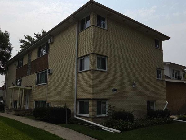 14605 Des Plaines Street , Unit 1E, Harvey, IL 60426