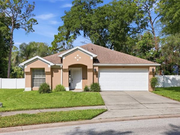115 N WEATHERSFIELD AVENUE , ALTAMONTE SPRINGS, FL 32714