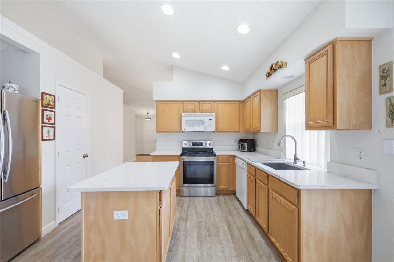 115 N Weathersfield Avenue , Altamonte Springs, FL 32714 Photo