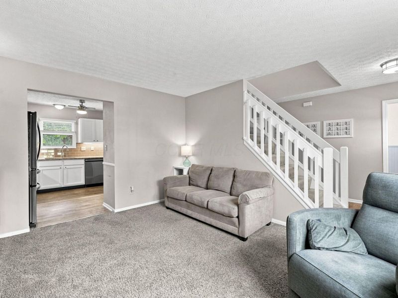 841 Lakeway Court W, Westerville, OH 43081 Photo 10