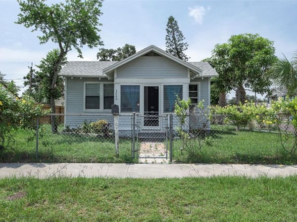3860 BURLINGTON AVENUE N, ST PETERSBURG, FL 33713